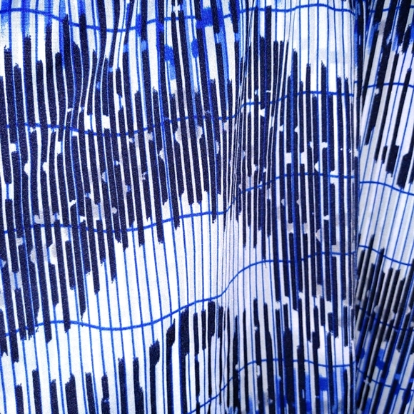 N.W.D. Blouse - Picture 5 of 7